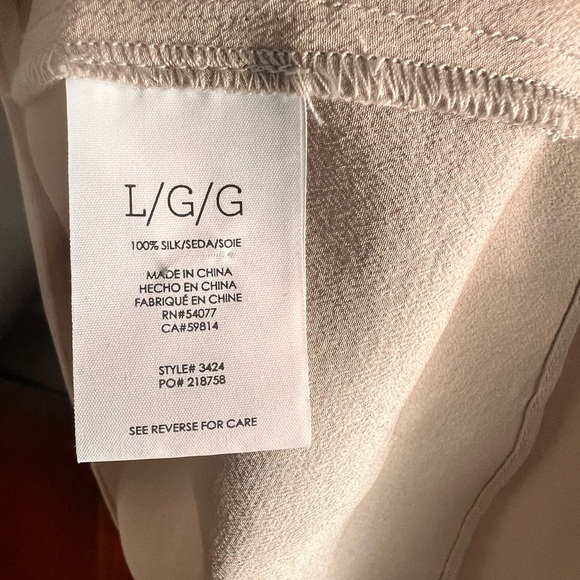 CAbi - Silk Blouse - Cream Long Sleeve LARGE - Picture 7 of 10